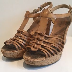 3/$30     Audrey Brooke wedges with box